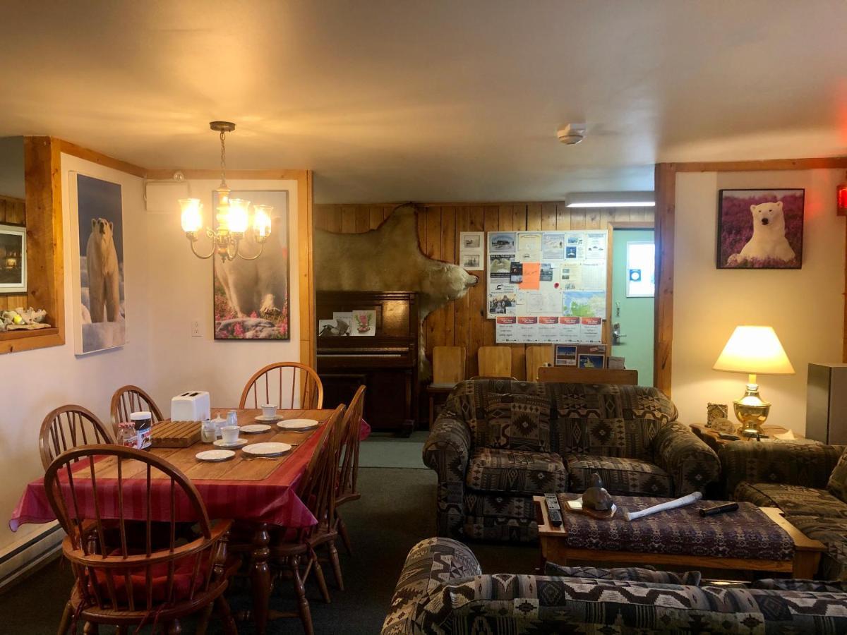 Iceberg Inn Черчилл Екстер'єр фото